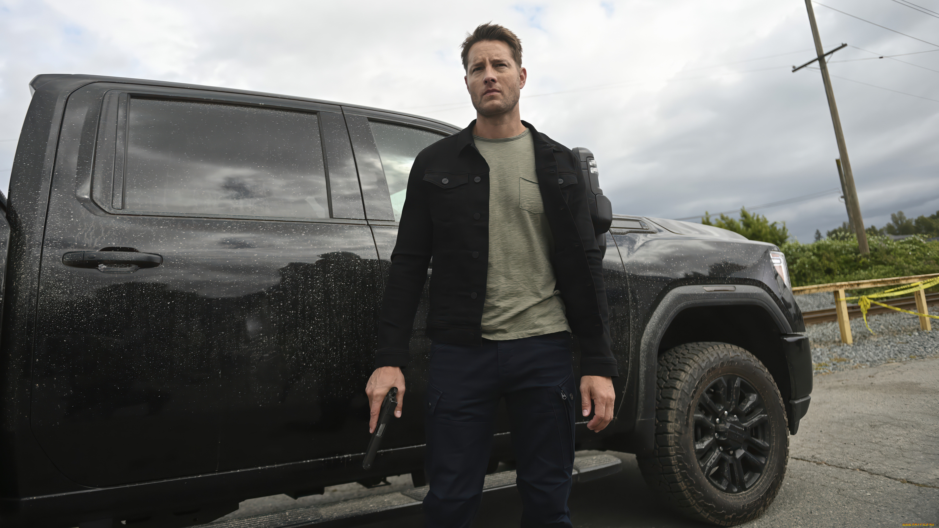 tracker ,  2024  ,  , -unknown , , ceo, e, , , tracker, , , , justin, hartley